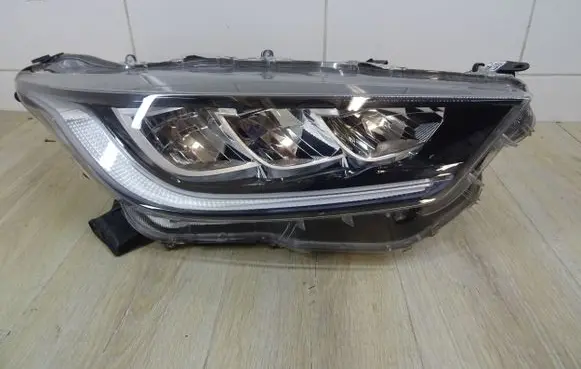 Toyota Yaris Headlight/headlamp K08EU