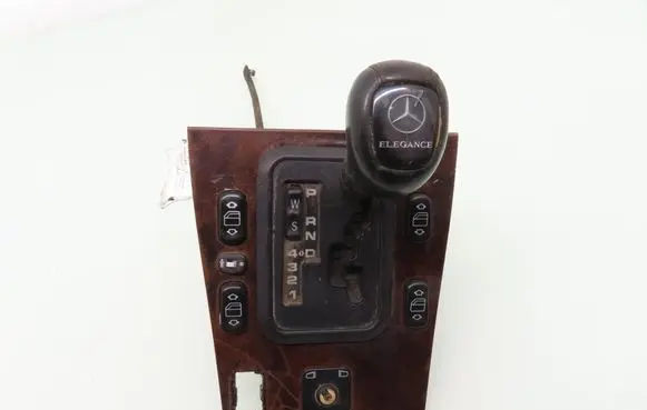 Mercedes-Benz C AMG W202 Gear shifter/selector A2022670137 A2022670537