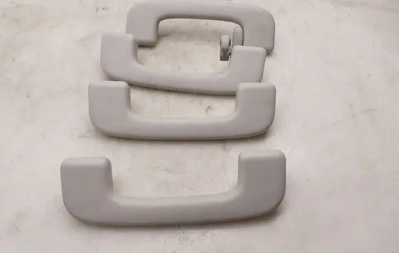 Ford Mustang Mach-E A set of handles for the ceiling LC5BA045B14EBW LC5BA045B1BCW