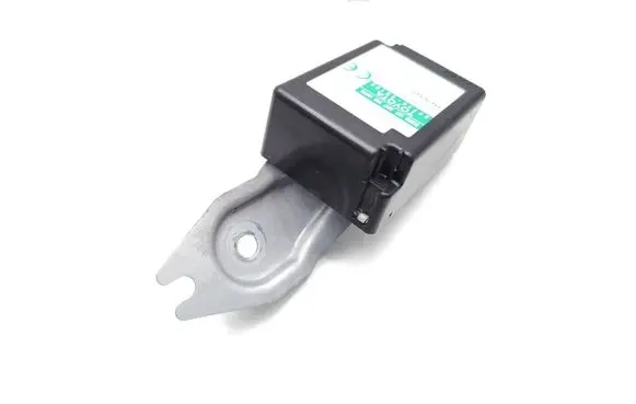 Lexus GS 300 350 430 450H Door control unit/module 89740-30100 251300-3381