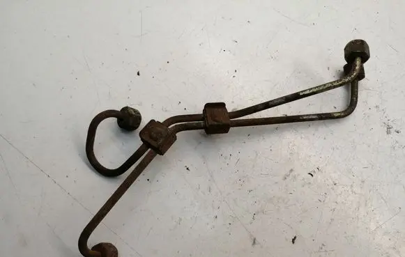 Ford Transit Fuel injector supply line/pipe 