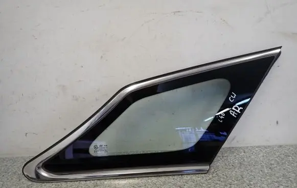 Hyundai i40 Side middle window/glass 