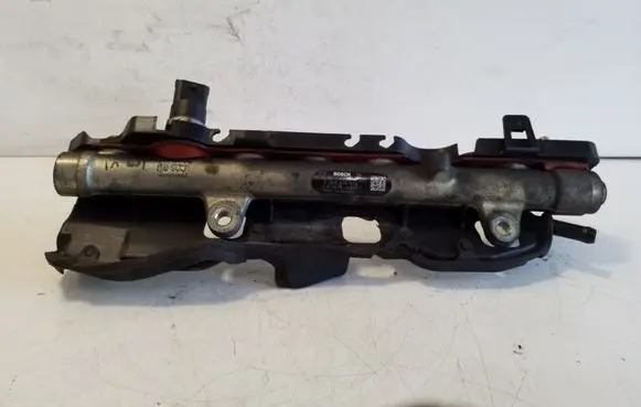 Suzuki Grand Vitara II Fuel main line pipe 0445214078 8200396999