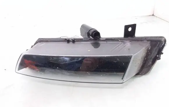 BMW 1 E81 E87 Front fog light 7181287 0305084001