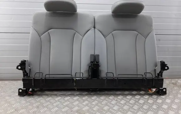 Audi Q7 4M Third row seats 