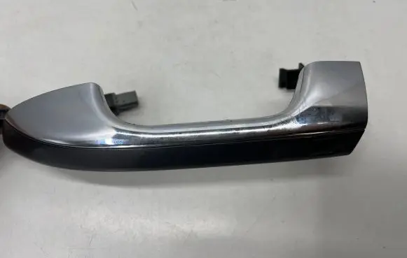 KIA Sportage Front door interior handle trim 