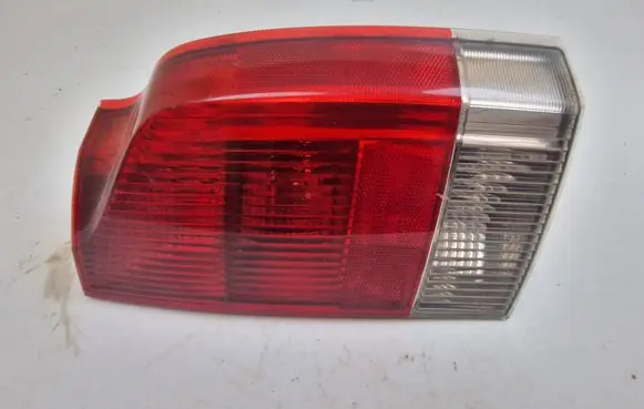 Volvo V70 Rear/tail lights 9154498 9154502