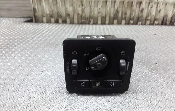 Volvo V50 Light switch 30669736