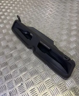 Volkswagen Golf VI Air intake duct part 5K1819082 5K1819081