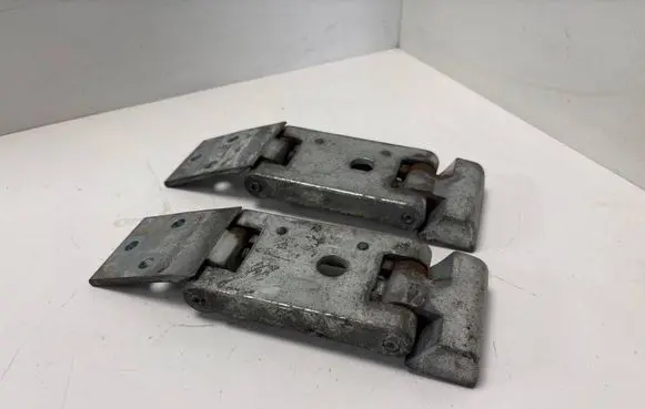 Mercedes-Benz Sprinter W901 W902 W903 W904 Front door hinge set 9017400837 A9017400837