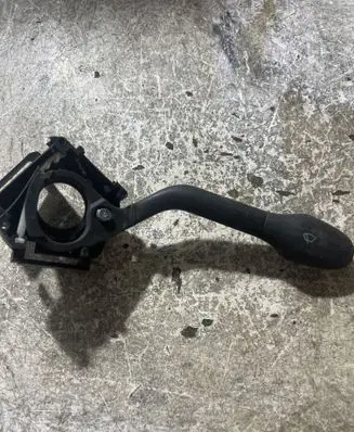 Volkswagen Polo III 6N 6N2 6NF Wiper control stalk 1H6953503AA
