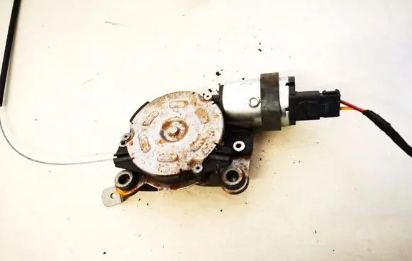 Volkswagen PASSAT B6 Seat adjustment motor 5034301a 000583