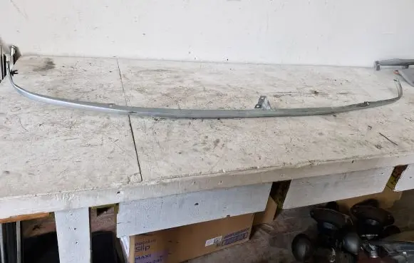 Audi 80 90 B2 Front bumper splitter molding