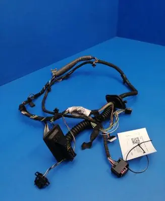 MG ZT - ZT-T Front door wiring loom YMM109583