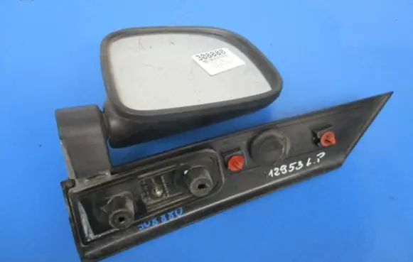 Hyundai H200 Front door electric wing mirror