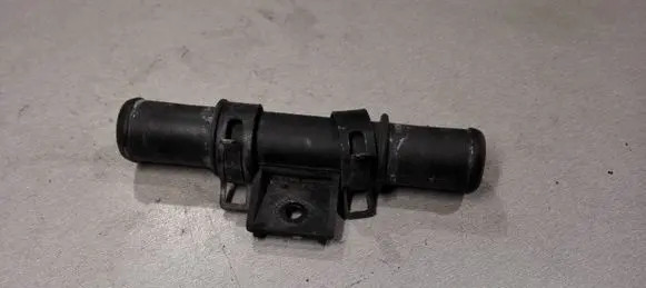 Hyundai Tucson JM Engine coolant pipe/hose