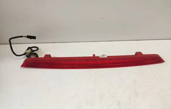 Audi A1 Third/center stoplight 8V0945097B