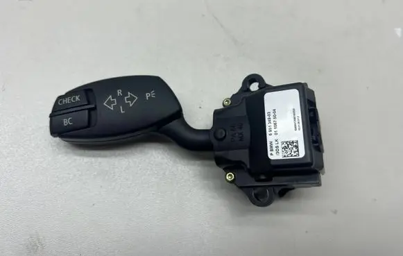 BMW 5 E60 E61 Indicator stalk 6951349 0110675004