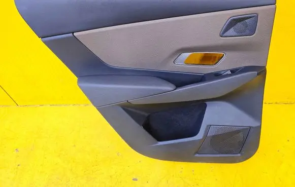 Citroen DS7 Crossback Rear door card panel trim 1952200X