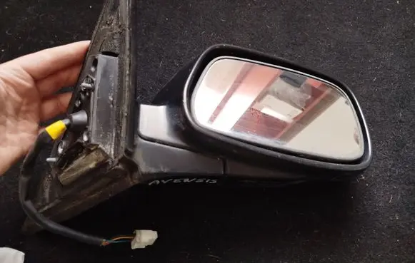Toyota Avensis T220 Front door electric wing mirror E11015440 SKH563678