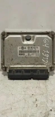 Volkswagen Golf IV Engine control unit/module 038906012FA 28SA5013 0281010650