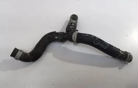 Nissan Leaf II (ZE1) Engine coolant pipe/hose