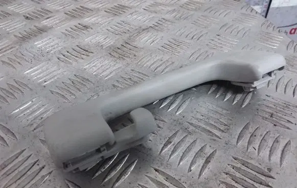 Audi A4 S4 B7 8E 8H Rear interior roof grab handle 8E0857608C