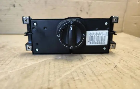Seat Ibiza III (6L) Climate control unit 8K0819045E
