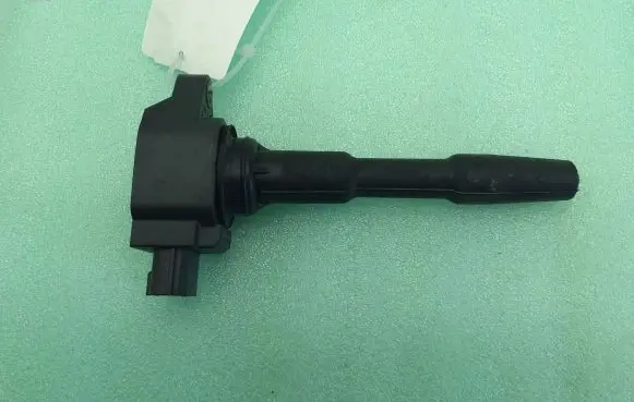 Nissan Pulsar High voltage ignition coil 224332428R