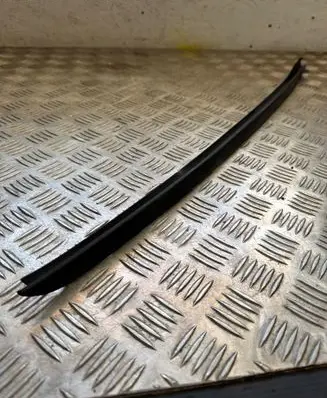BMW i4 Windshield trim 7933088