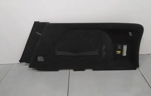 Volvo V60 Front door card panel trim 