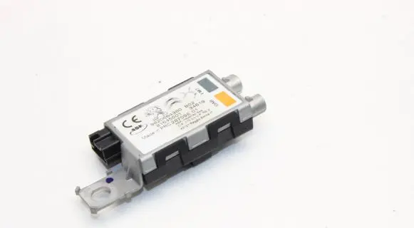 Citroen DS3 Aerial antenna amplifier 9820664380