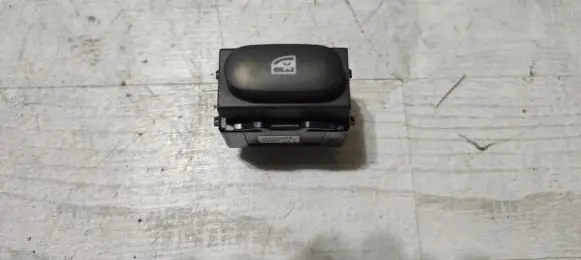 Renault Captur Child safety switch 254298400R