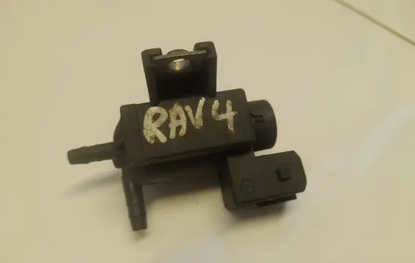 Toyota RAV 4 (XA30) Turbo solenoid valve