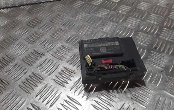 Audi A6 S6 C6 4F Door central lock control unit/module 4F0959795F