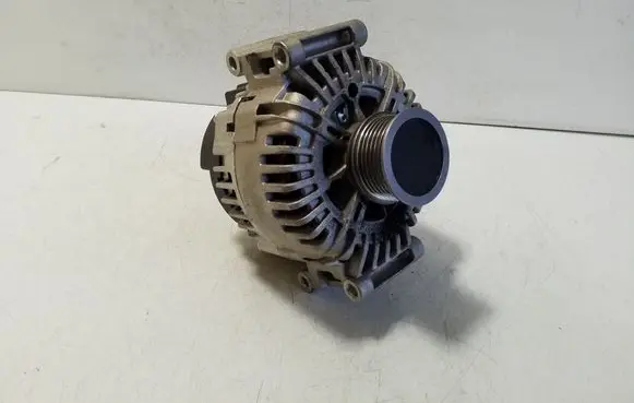 Skoda Superb B6 (3T) Generator/alternator NAL1087