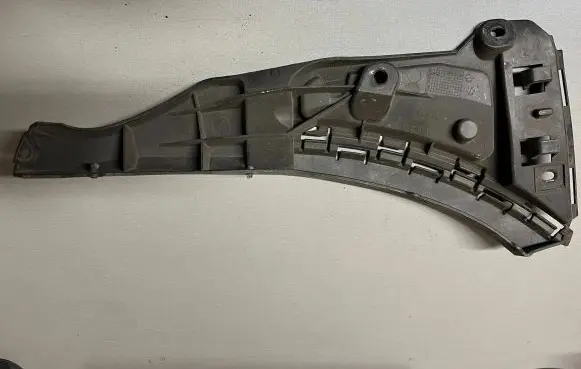 Volvo XC90 Front bumper mounting bracket 08620564 1125