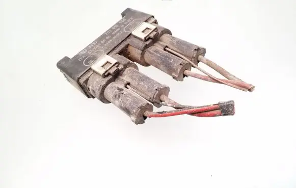 Volkswagen Transporter - Caravelle T4 Coolant fan relay 701919506