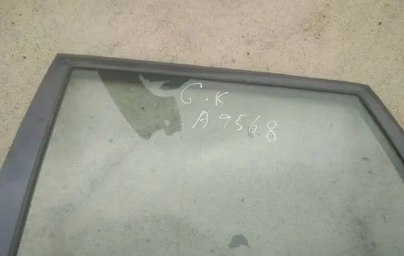 Mitsubishi Space Star Rear door window glass as2