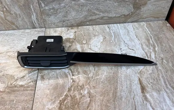Maserati Levante Dashboard side air vent grill/cover trim 6700670610