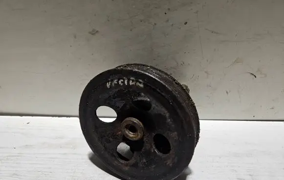 Opel Vectra A Power steering pump 