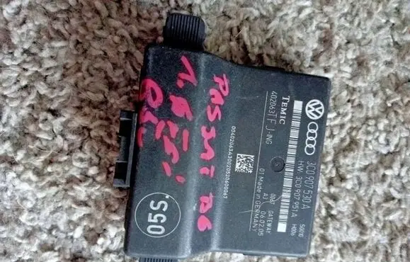 Volkswagen PASSAT B6 Gateway control module 3c0907530A