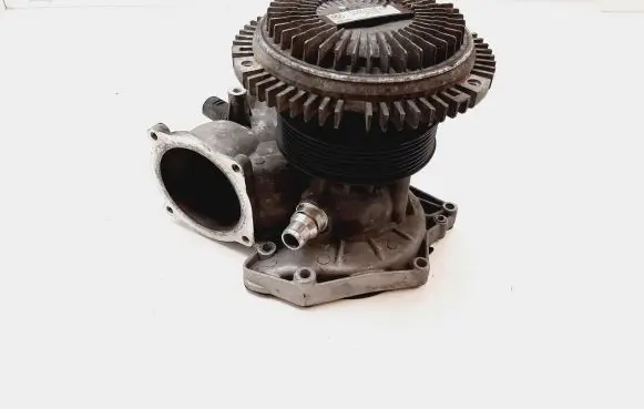 BMW X5 E53 Water pump 7500339