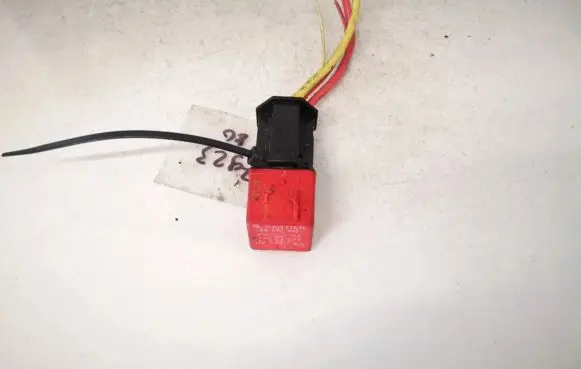 Renault Scenic II - Grand scenic II Other relay 8200253922