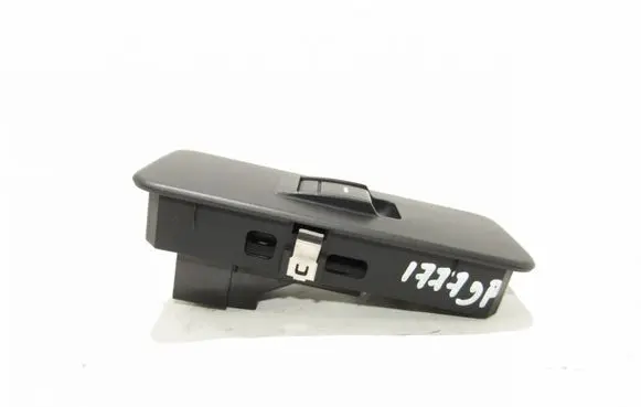 Land Rover Discovery 3 - LR3 Electric window control switch YUD501070PVJ