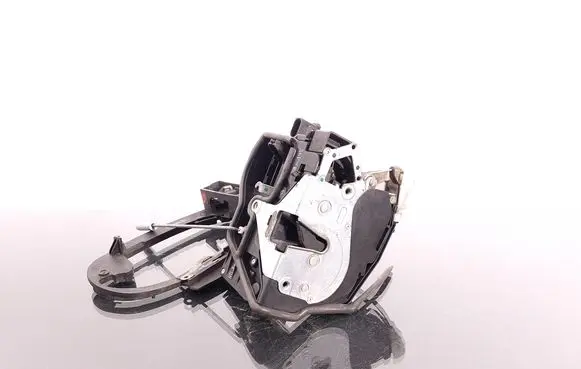 BMW 7 E65 E66 Rear door lock 7012145