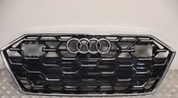 Audi A7 S7 4K8 Front bumper upper radiator grill 4K8853651N