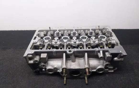 Skoda Octavia Mk3 (5E) Engine head 05E103404E
