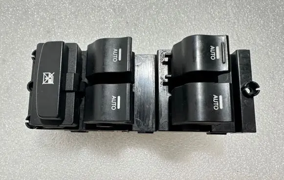 Hyundai i40 Electric window control switch 935703Z000 2011808
