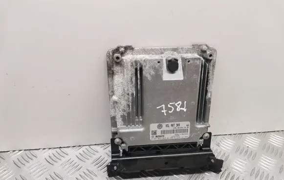 Volkswagen PASSAT B6 Engine control unit/module 03L907309 0281015029